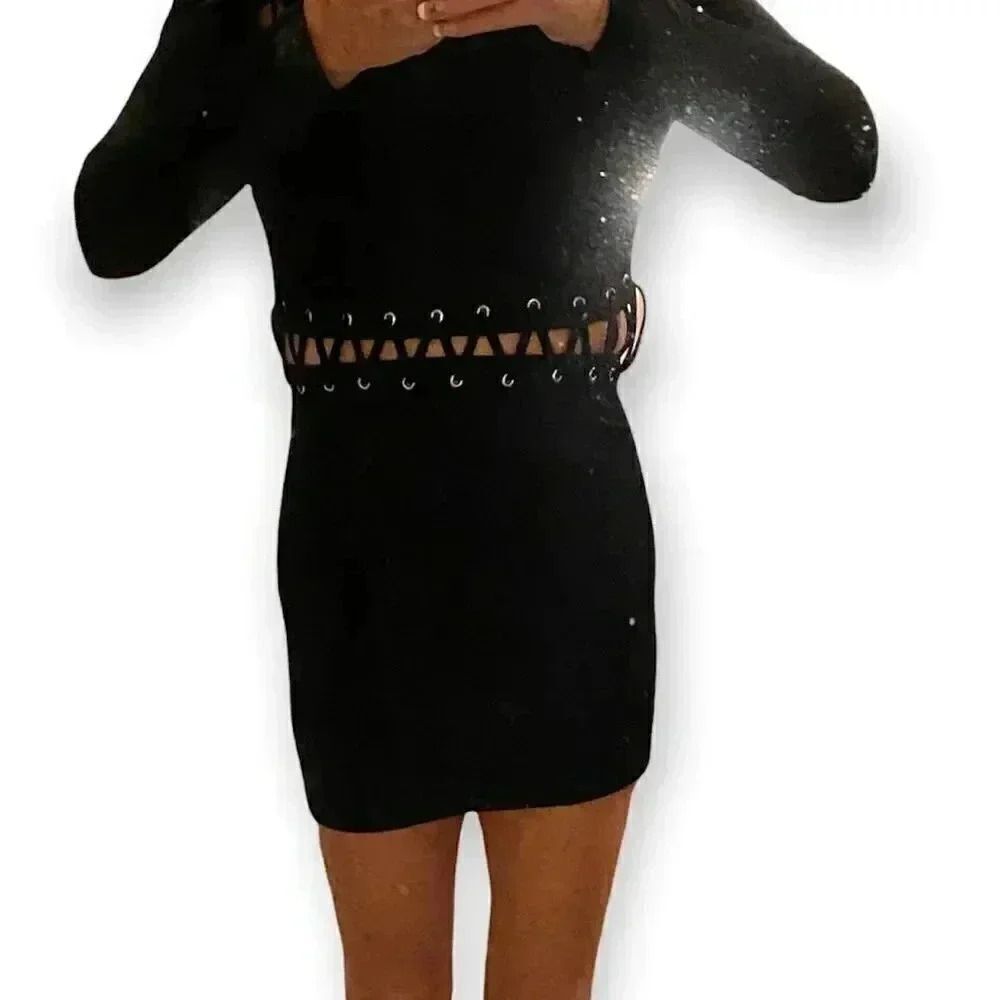 Style Delivers mini dress  - Picture 5 of 7